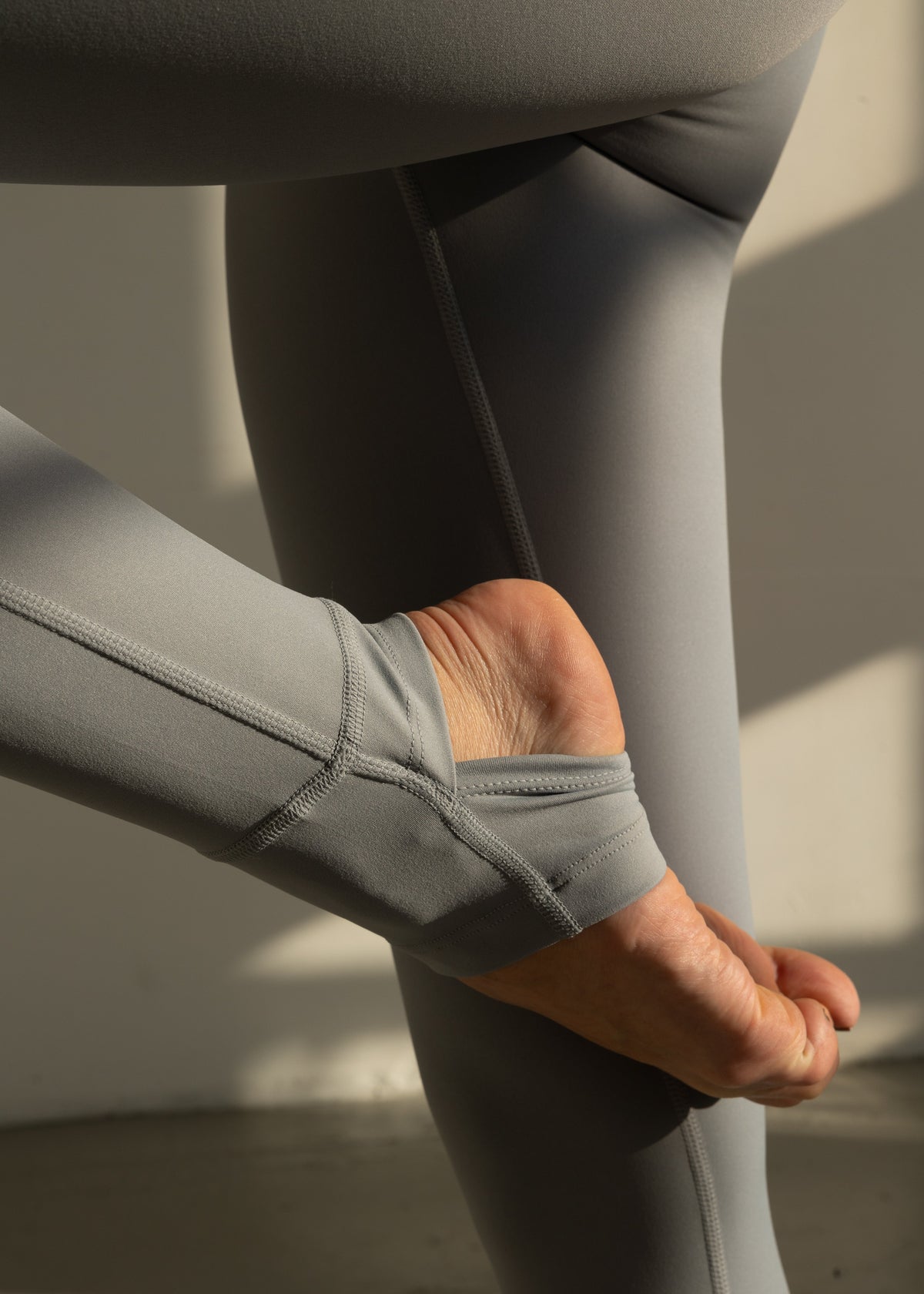 Ballet Foot Strap Leggings