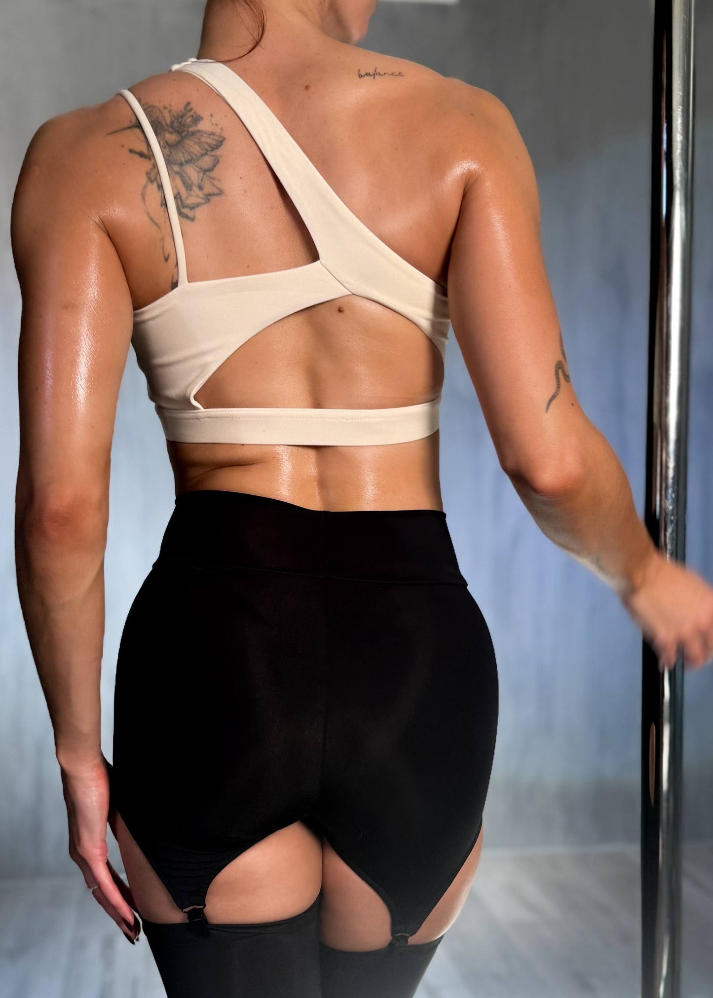 Off Shoulder Sports Bra