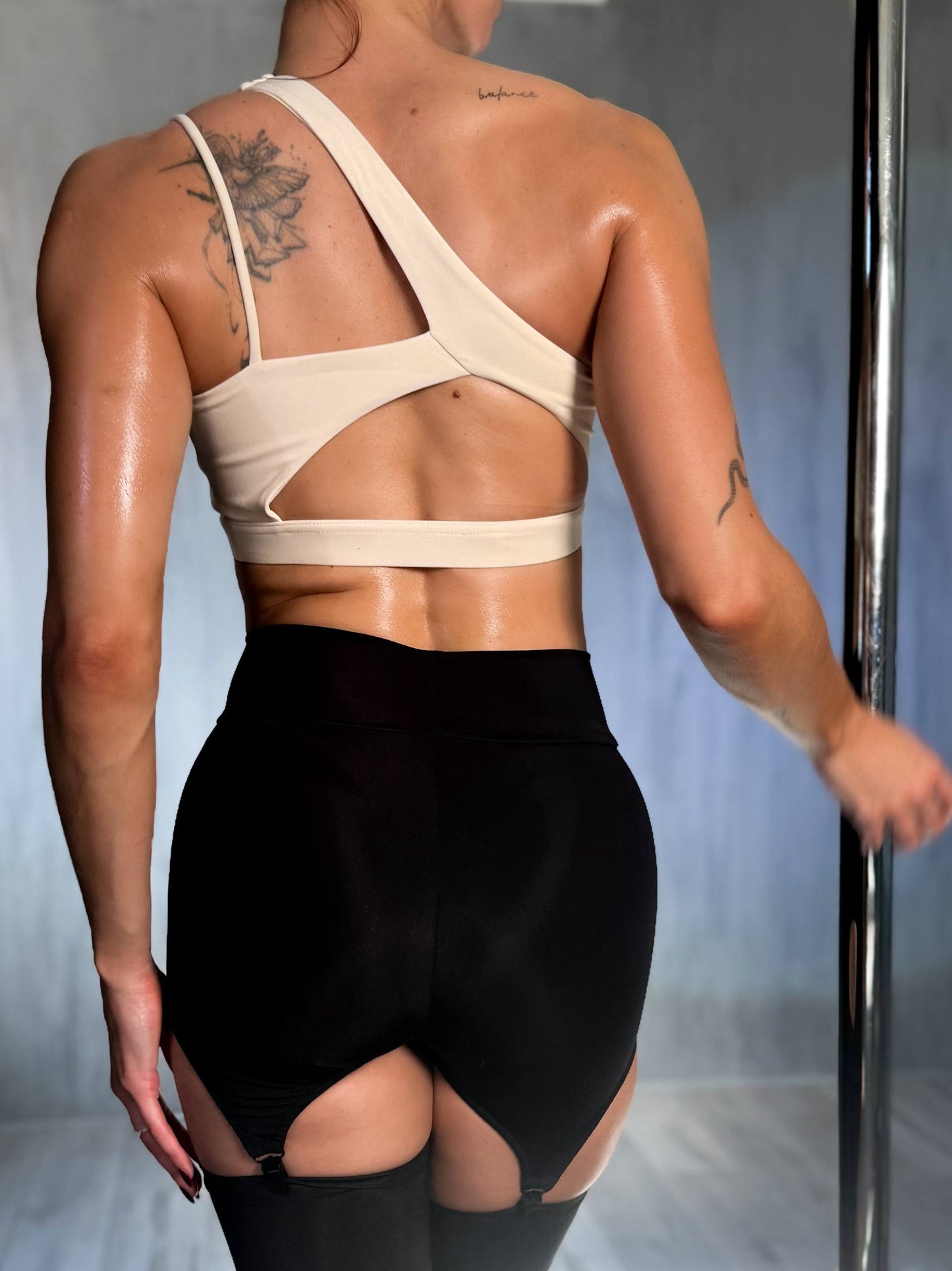 Off Shoulder Sports Bra